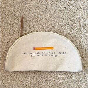 ☀️2 for $15☀️Canvas Pencil Case with Inspirational Teacher Quote